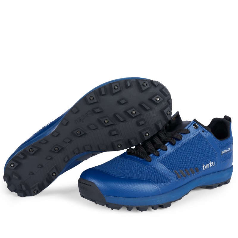 BARKU RAVEN x STD WIDE FIT orienteering shoes, with steel studs, Black/Navy Blue BARKU RAVEN x STD WIDE FIT orienteering shoes, with steel studs, Black/Navy Blue