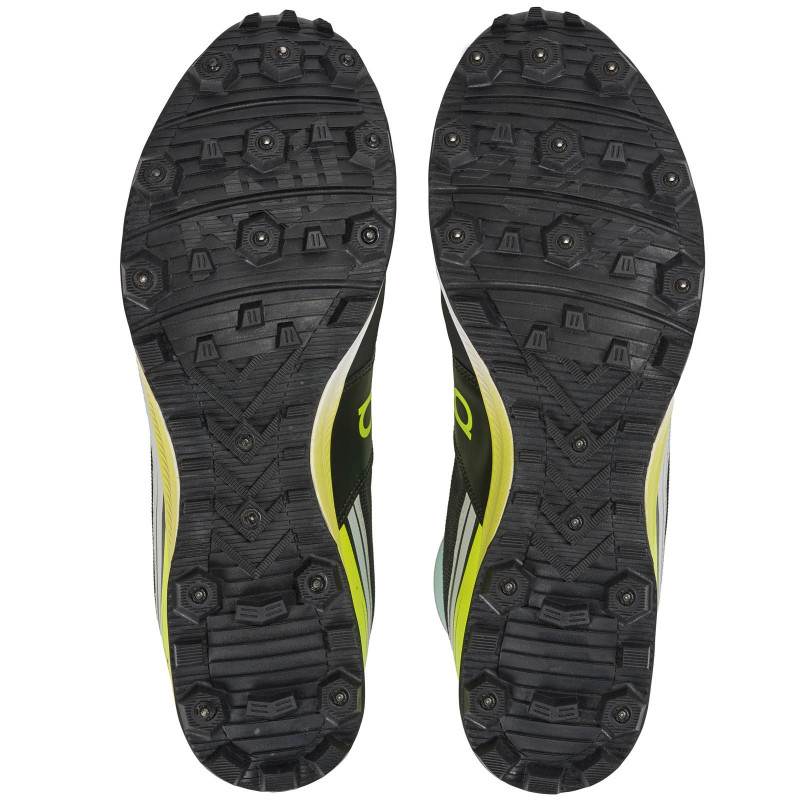 BARKU VELOX x STD orienteering shoes, with steel studs, Black BARKU VELOX x STD orienteering shoes, with steel studs, Black